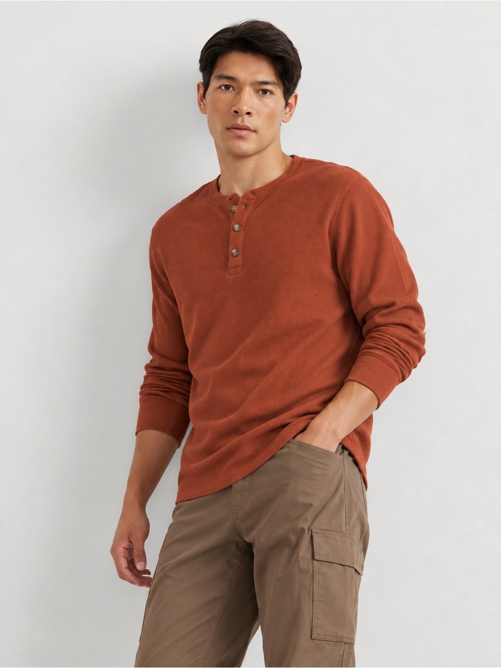 295. 100$ RETAIL Eddie Bauer Men's Rust Waffle-Knit Henley Long-Sleeve